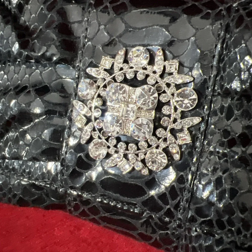 IMAN‎ Ruffle Clutch Black Purse Shoulder strap  Rhinestones Snap excellent - Picture 15 of 15